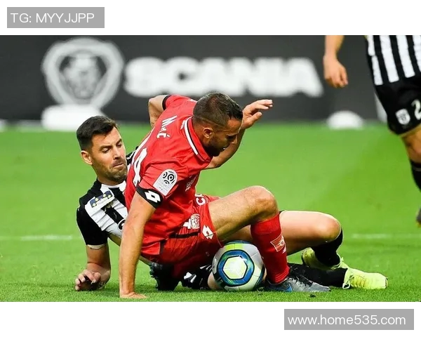 2019年亚眠对阵昂热比赛回顾与精彩瞬间分析